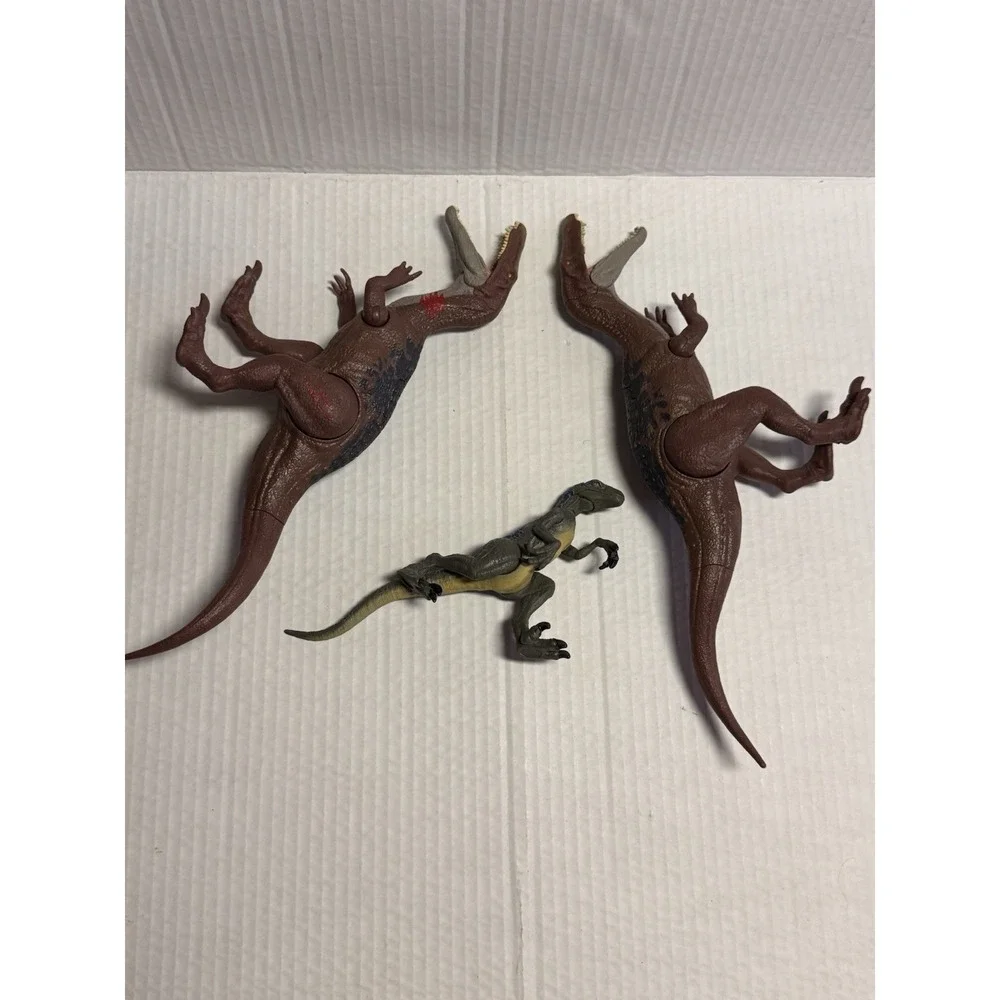 jurassic world toys  3 lot Baryonyx Qty 2 And Attack Pack Velociraptor